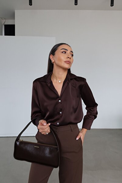 Özge Özgenç Tok Doku Satin Shirt