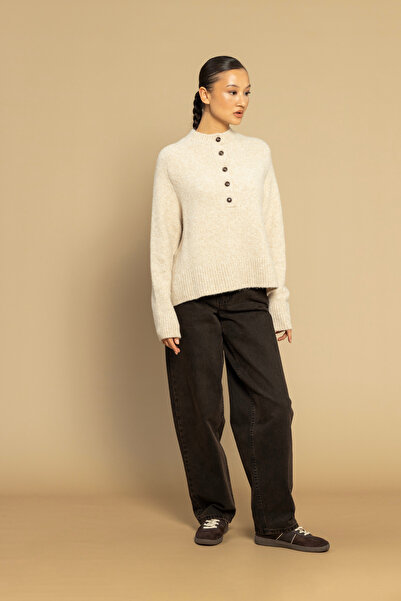 Nisan BUTTONED KNITWEAR SWEATER