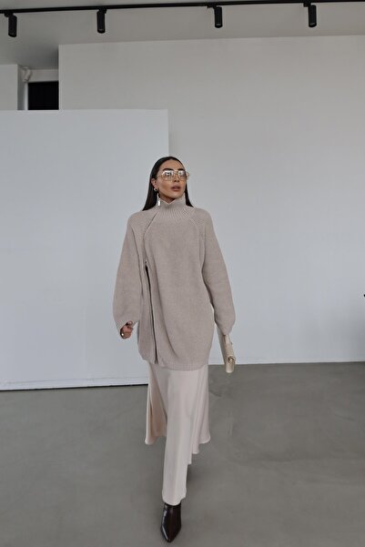 Özge Özgenç Tok Doku Maxi Satin Skirt