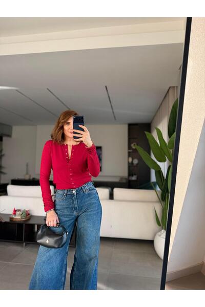 Betül Babacan Bordo Önü Çıtçıtlı Buzzy Bluz