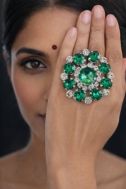 TAKIŞTIR Gümüş Renk Taş Detaylı Tasarım Ayarlanabilir Yüzük