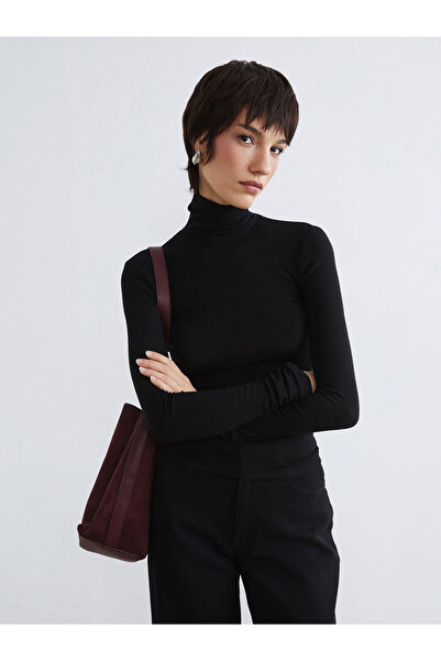 LC Waikiki Alegeri strălucitoare de la Shining Store: Body de damă cu guler t...