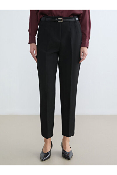 LC Waikiki بنطلون نسائي من قماش السيجارة مع حزام خصر