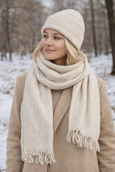 B2K FASHION Women's Cream Knitwear Beanie - Tasseled Scarf Shawl Set