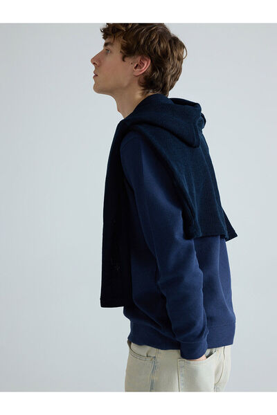 LC Waikiki RMZ GİYİM ΠΡΟΣΦΟΡΕΣ ΣΤΗΝ ΕΠΟΧΗ ΑΝΤΡΙΚΩΝ ΡΟΥΧΩΝ Ανδρικό φούτερ Indi...