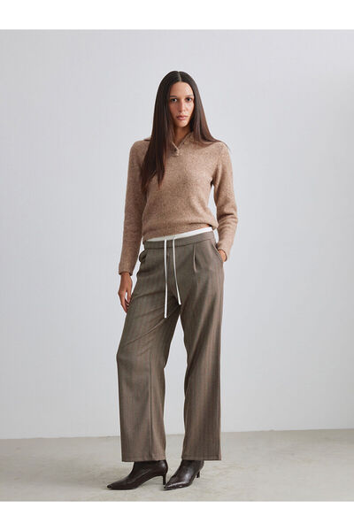 LC Waikiki Pantaloni de damă MG TREND cu model în dungi și talie elastică maro