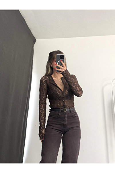 nona butik Bluză din dantelă cu nasturi June - maro