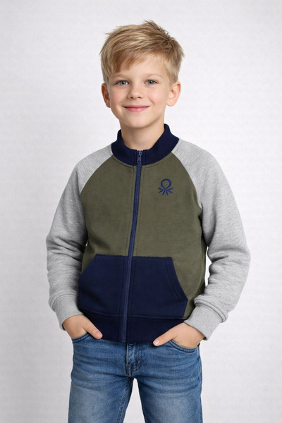United Colors of Benetton Момчешка суитшърт 23346 4/14 години