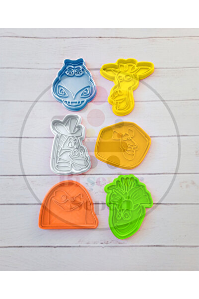 Bi'şeyler Sepeti Madagascar Cookie Mold - Cookie Cutter - 6 Figures 12 Pieces