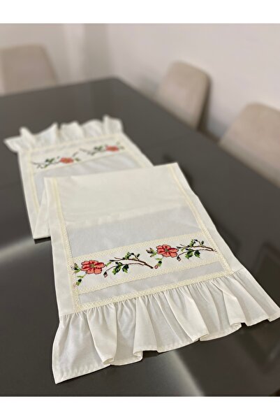 Parla Life Krem Fırfırlı Kanaviçe Model Runner (kanaviçe modeller değişmektedir)