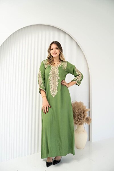 Greenko An embroidered jalabiya that reflects the beauty of your details