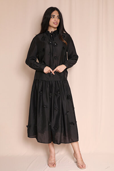 AMAZ Women's two-piece set in a soft, multi-colored design, decorated with 3D...