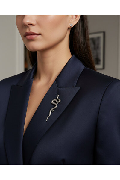 Tüko Store Çelik Dokulu Gümüş Renk Yılan Model Broş