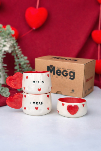 MeGgDecor İsme Özel Kalp Seti ( 2 Adet Mug & 1 Adet Kase)
