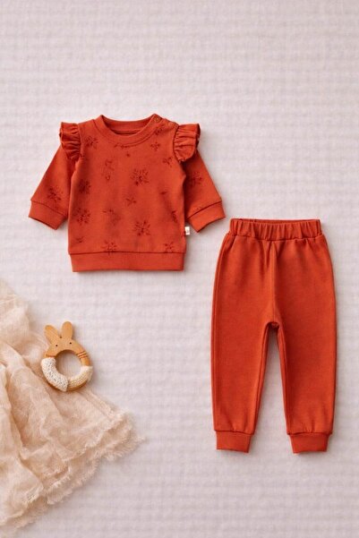 The Nest Kids طقم ملابس أطفال يومي من القطن العضوي الفاخر من Autumn Clay بالل...