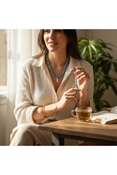 Butik White Glass Cat at the Turquoise Orange Glass Bead End Stylish Women's ...