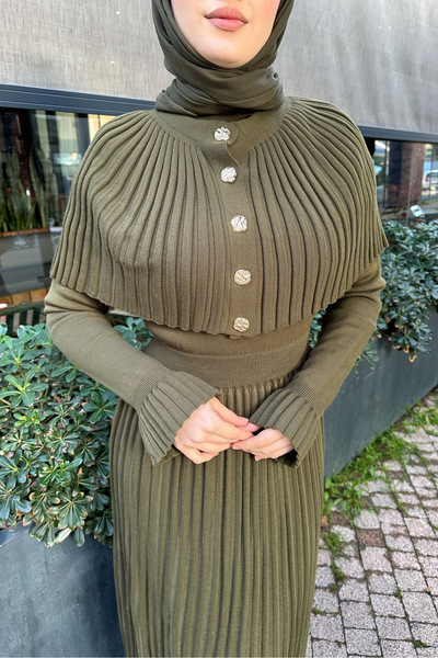 modayaselam Two Piece Knitwear Dress with Cape