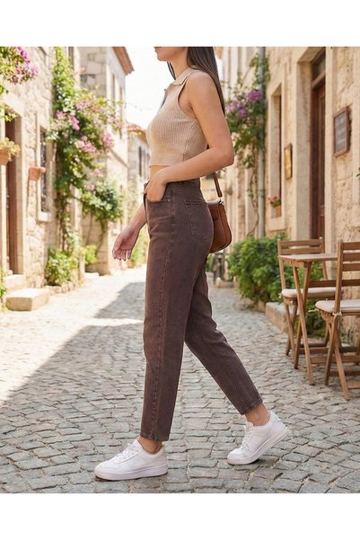Vovikon Brown Stonewashed Denim Mom Jean