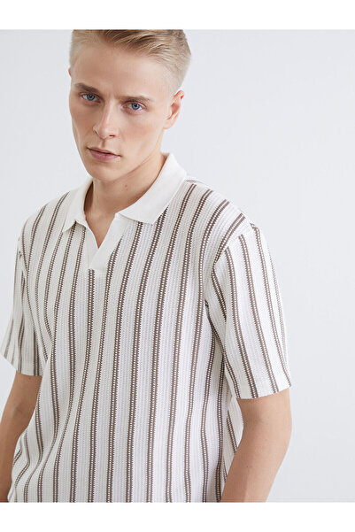 LC Waikiki Ανδρικό μπλουζάκι Özmarka New Season Polo με ριγέ λαιμόκοψη από χτ...