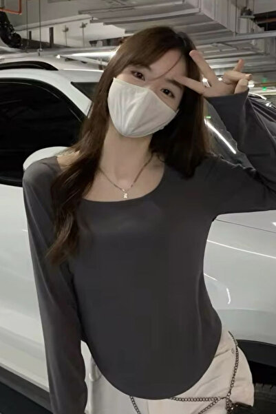 İlayda Toprak Chron Γυναικεία Μακρυμάνικη Βασική Χαλαρή Μπλούζα Καπνιστή