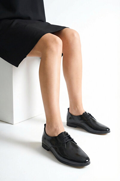 GNS Shoes Balerini de damă COMO din piele naturală, neagră, lacuită, cu șireturi