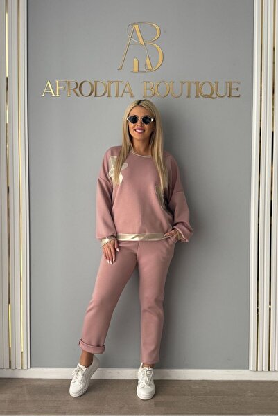 Afrodita Boutique Marseille set