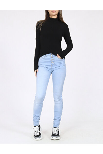 Evendi Blugi, Albastru