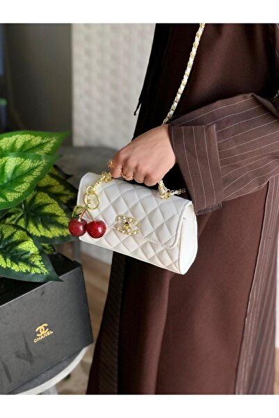 GGGG Bags with their accessories