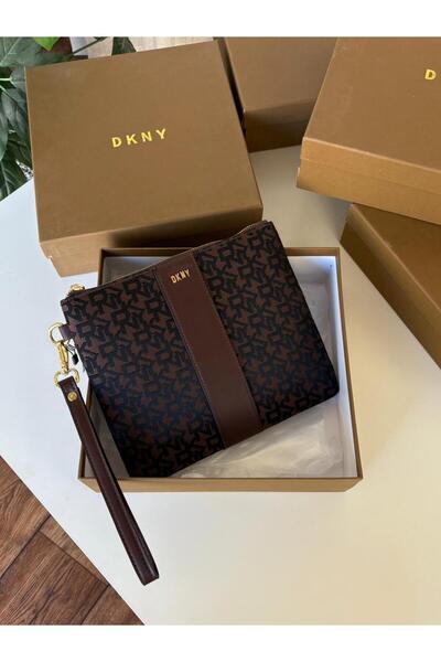 GGGG Bags with their accessories