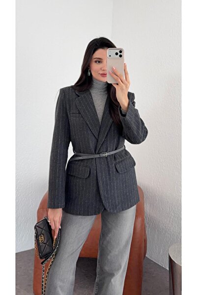 HAZELANNA سترة بليزر مخططة بحزام