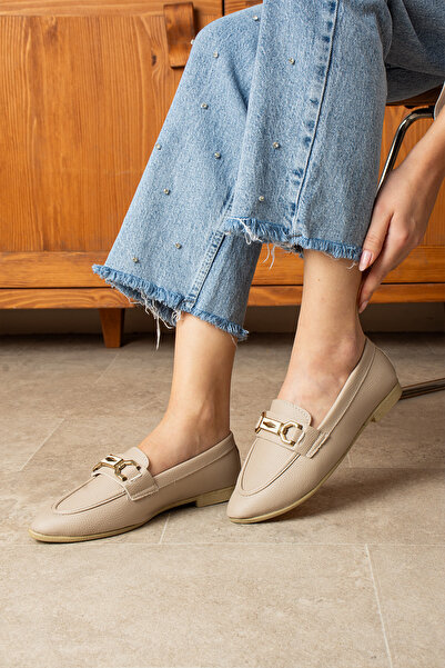 topukludünyası Елегантни дамски балетни пантофки с катарама