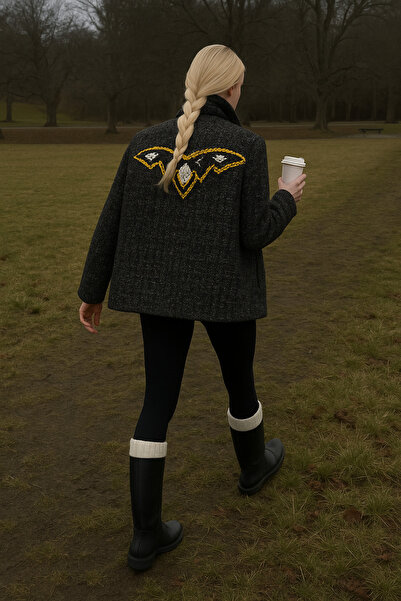 GZ Design Black Color Wool Cashmere Jacket with Embroidered Sequins on the Back