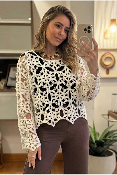 FEMELLE White Crochet Blouse