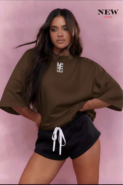 New Shine تي شيرت مطبوع عليه نص للجنسين