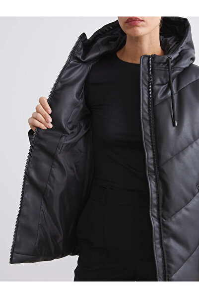 LC Waikiki Hooded Women's Leather Look Coat