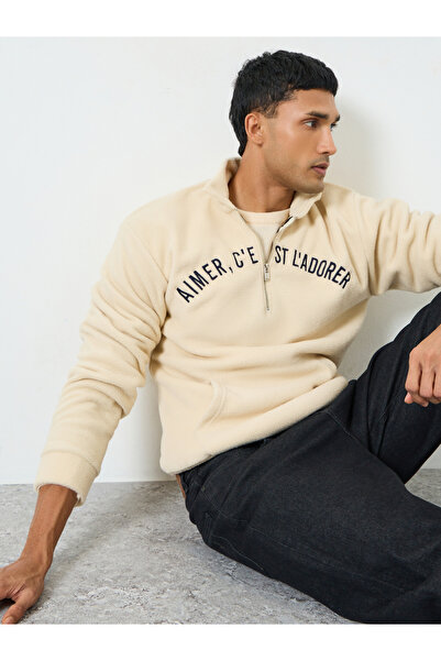 Styli Men Off-White Embroidered Fleece Sweater