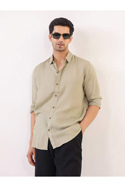 TRULOOM By Styli Men Solid Relaxed Fit Rayon Shirt