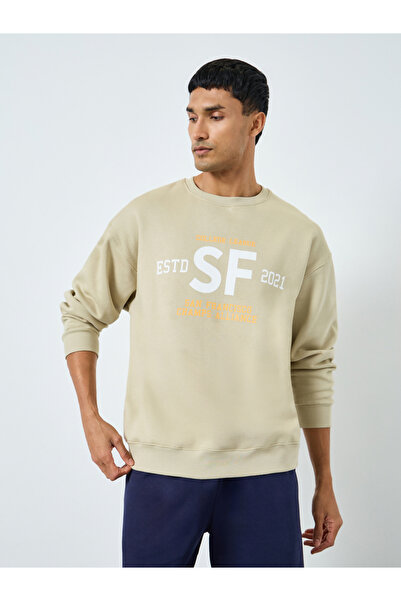 Styli Men Beige Slogan Print Fleece Sweatshirt