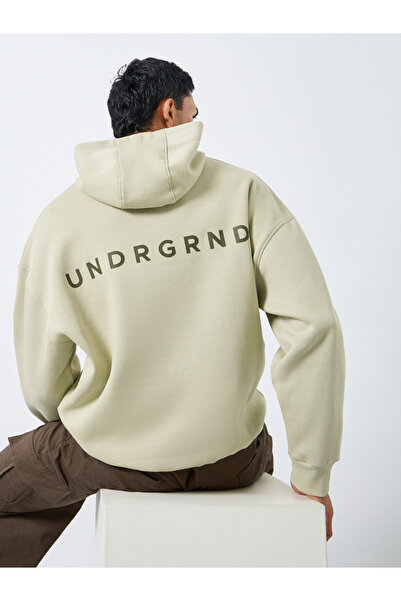 Styli Men Oversized Back Slogan Print Fleece Hoodie