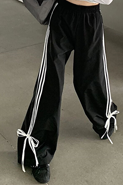 İlayda Toprak Kurdela Paraşüt Kurdale Detaylı Şeritli Bol Paça Siyah Eşofman ...