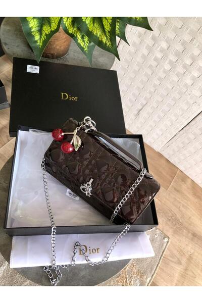 GGGG Bags with their accessories