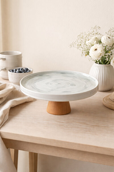 Evila Mavi Desenli Porselen Ahşap Ayaklı Sunum Standı – 27 cm Pasta, Kek ve T...