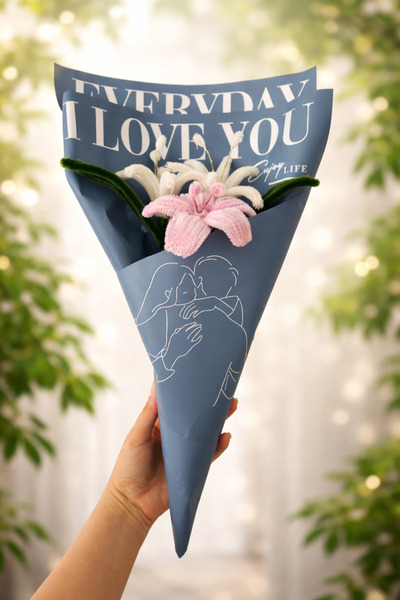 Sevgiyle bezenmiş çiçekler, solmayanel yapımı çiçek buketi, I love you buketi, sevgiliye hediye