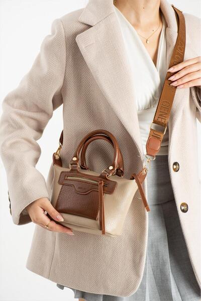 change time Berlin Small Size Stylish Design Hand and Crossbody Bag Width: 22...