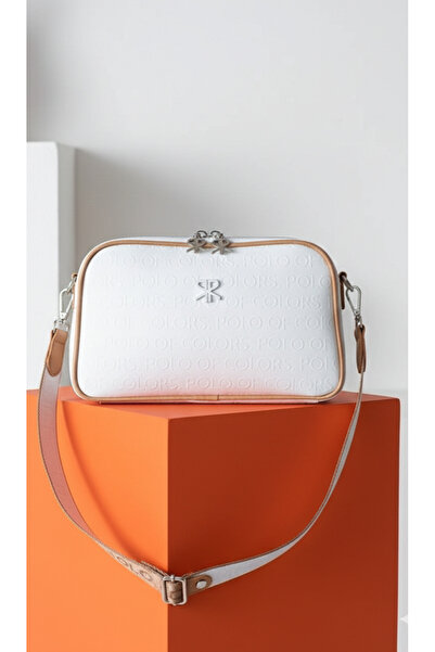 Çanta Trend Polo Of Colors Біла рельєфна сумка на плече для жінок з трьома ві...