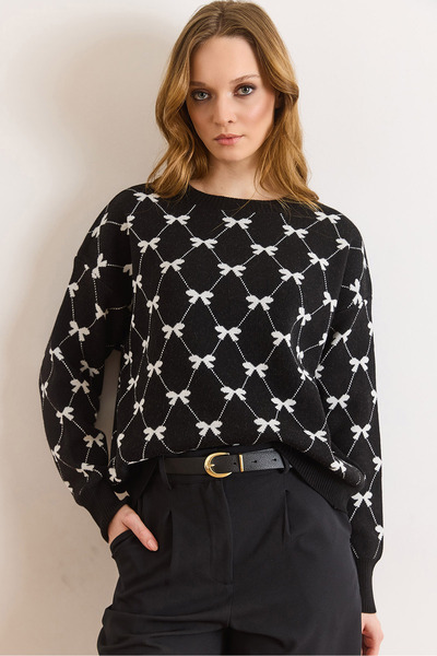 Olalook Women's Black Fiyok Baklava Patterned Knitwear Sweater Kzk-19001123