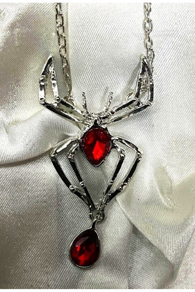 DÜKKAN DESİGN Red Stone Tarantula Necklace