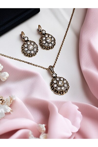 FAYRA ACCESSORIES Daisy Figured Necklace and Earring Set