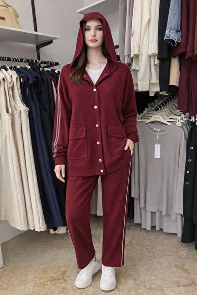 ERVA Kadın Rahat Kalıp Taş Detaylı Çıtçıtlı Takım