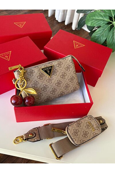 GGGG Bags with their accessories